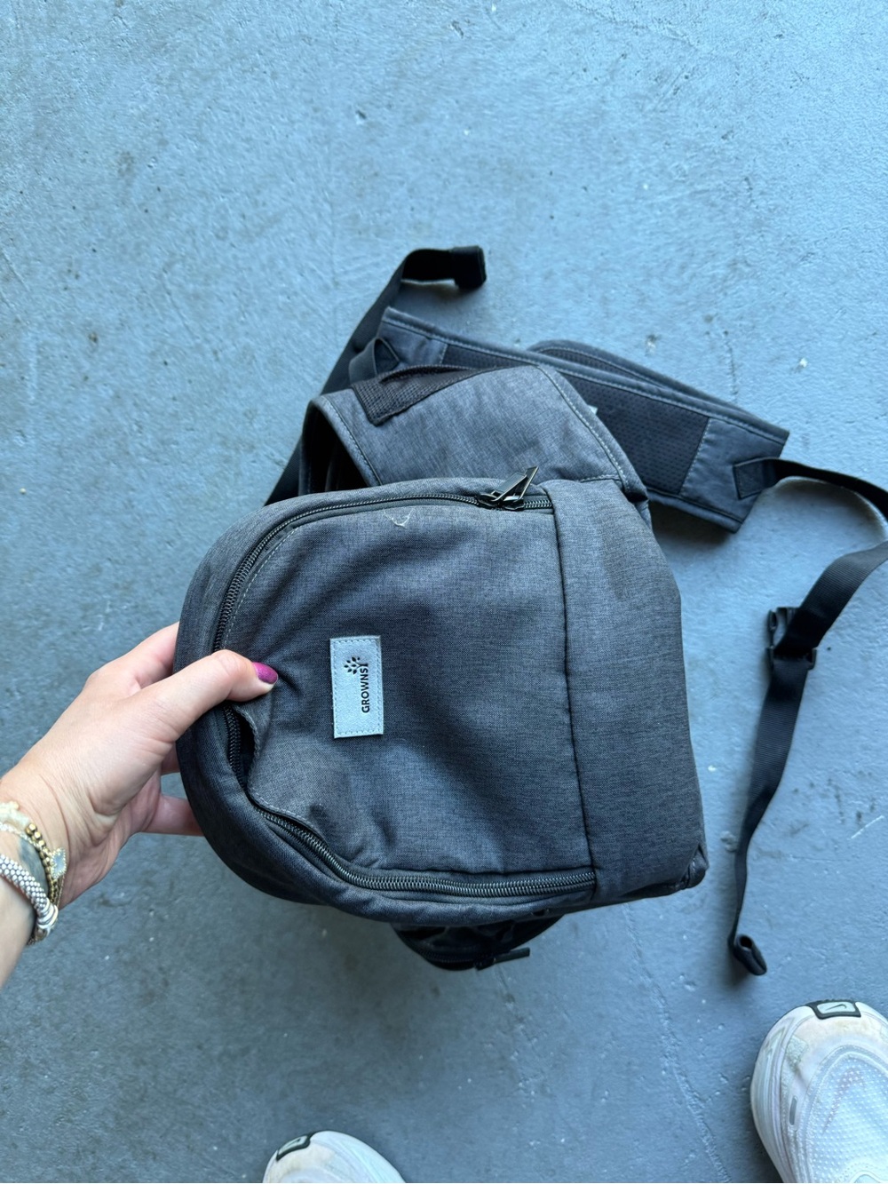 New Baby hip carrier - Picture 2 of 5